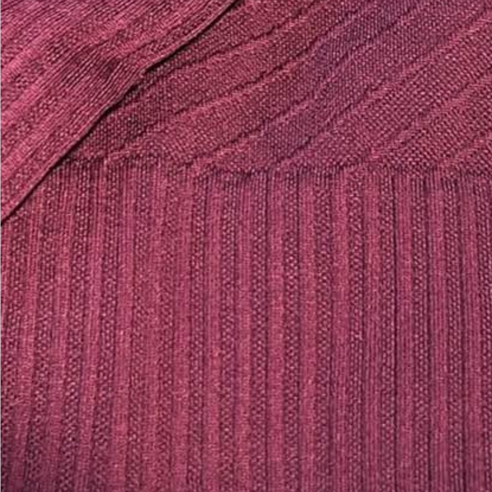 Lululemon Rest Less pullover. Size 6 - Picture 4 of 4